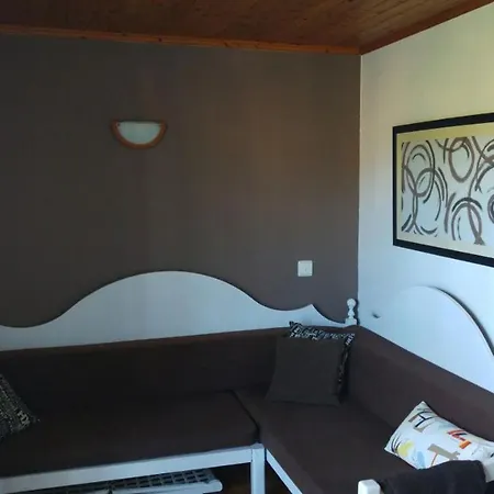 Precioso De Dos Hab. En Calan Bosch *