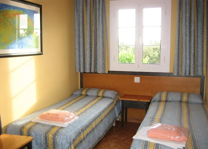 Precioso De Dos Hab. En Calan Bosch * ثيوداديلا