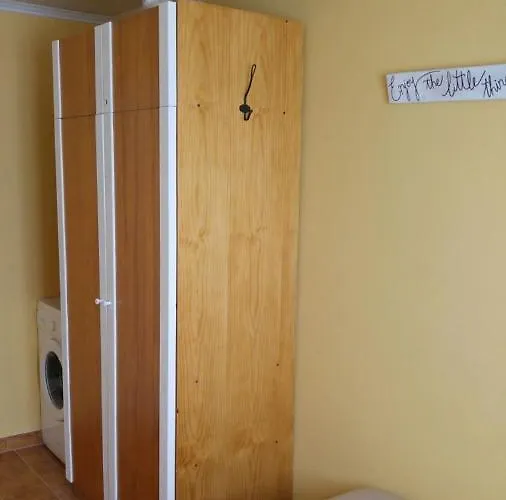 شقة Precioso De Dos Hab. En Calan Bosch ثيوداديلا