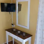 Precioso De Dos Hab. En Calan Bosch Appartement *